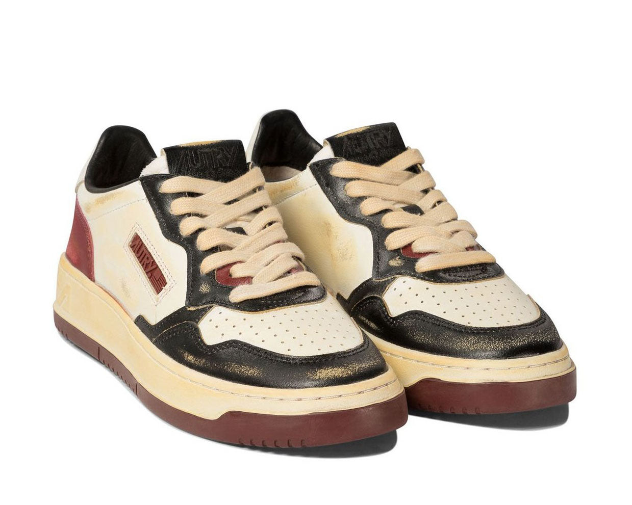 Autry Super Vintage Medalist Low Sneakers