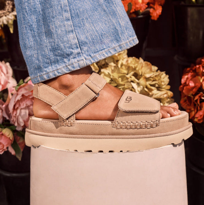 סנדלי האג | כפכפי האג UGG Goldenstar Sandal Driftwood