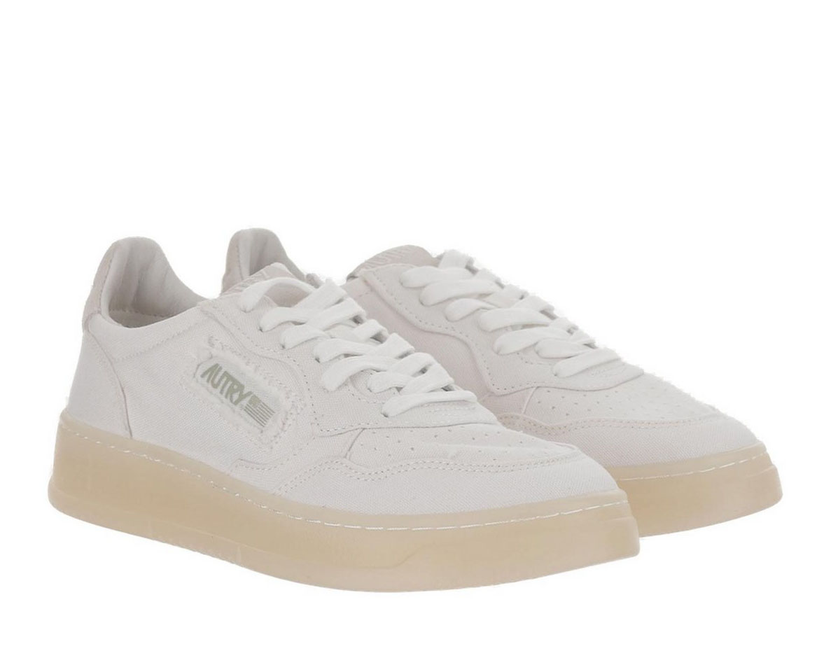 Autry Medalist Low-Top Sneakers