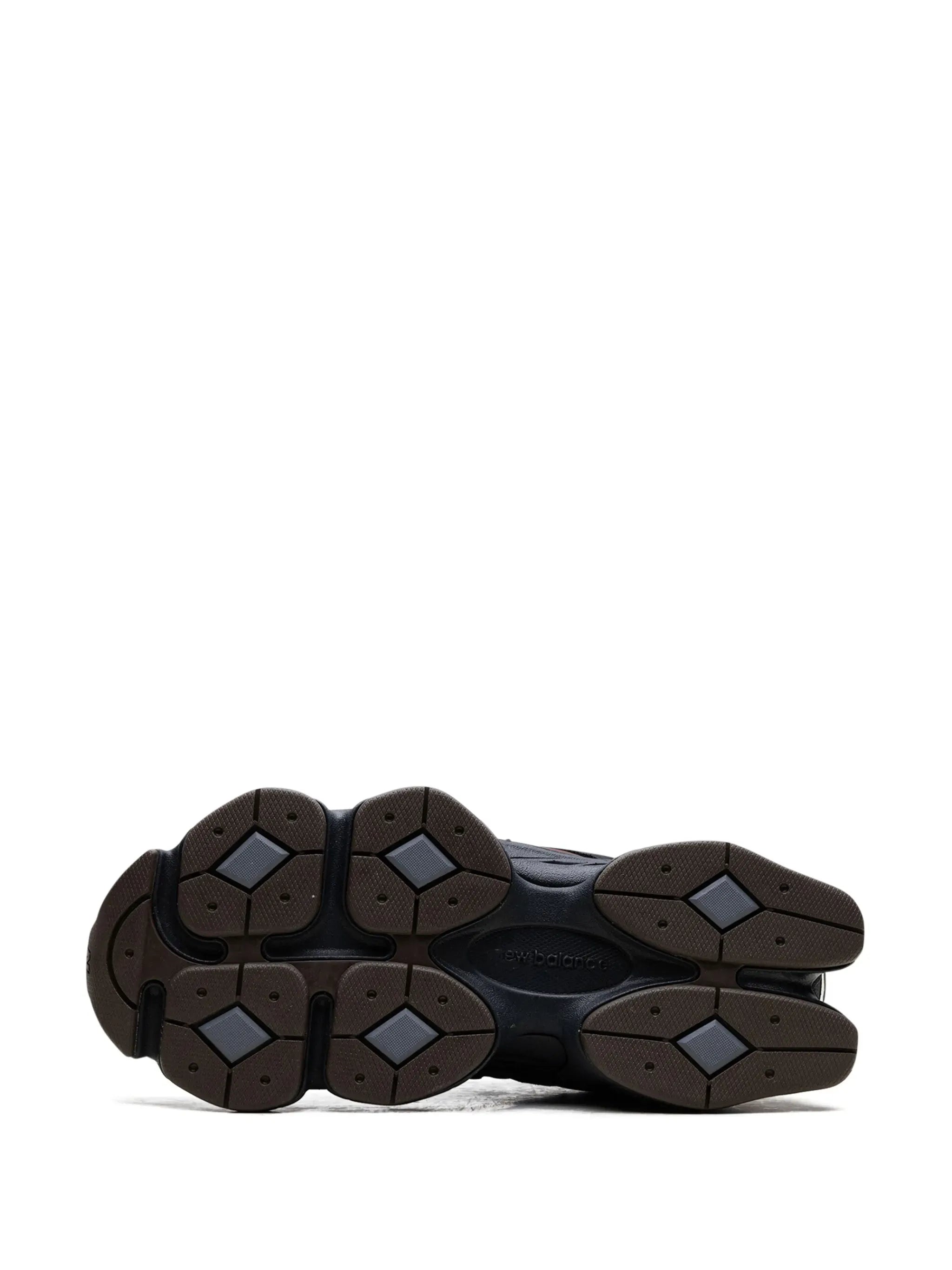 New Balance 9060 – Phantom Rich Oak