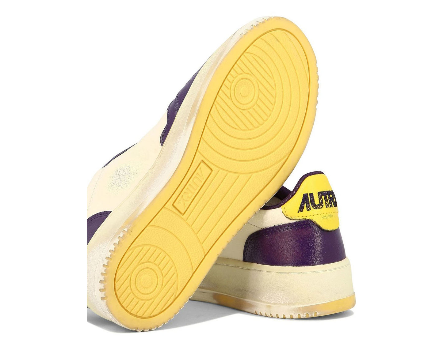 Autry Medalist Low Super Vintage Sneakers