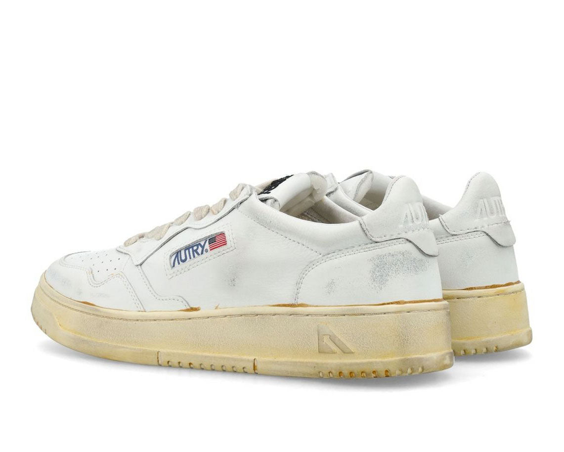 Autry Medalist Lace-Up Sneakers