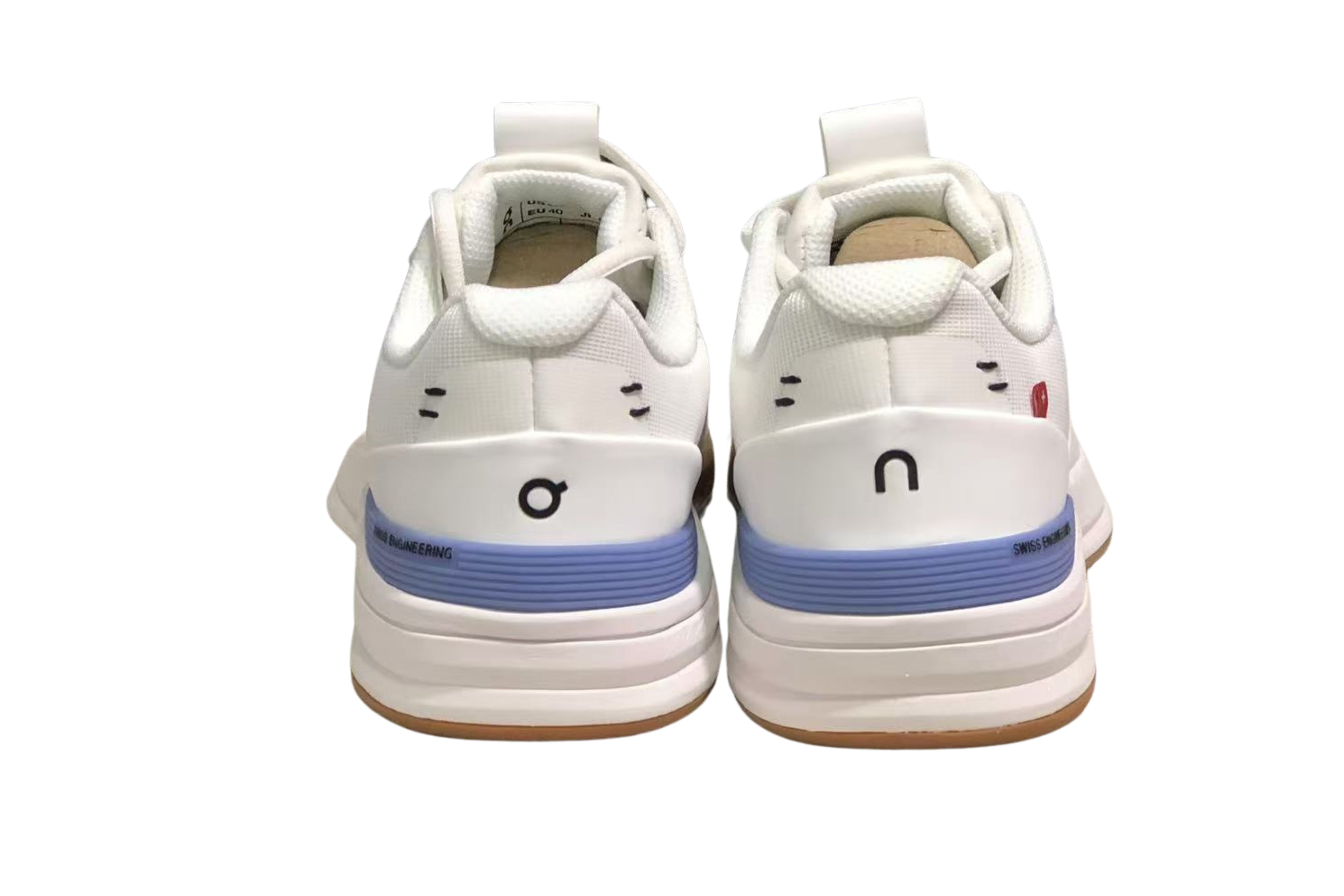 On The Roger Rro Running | און קלאוד