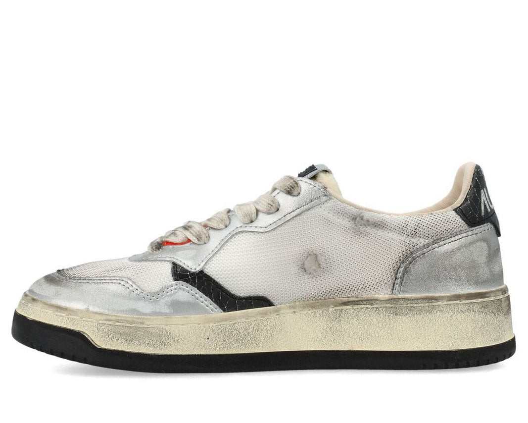 Autry Medalist Super Vintage Lace-Up Sneakers
