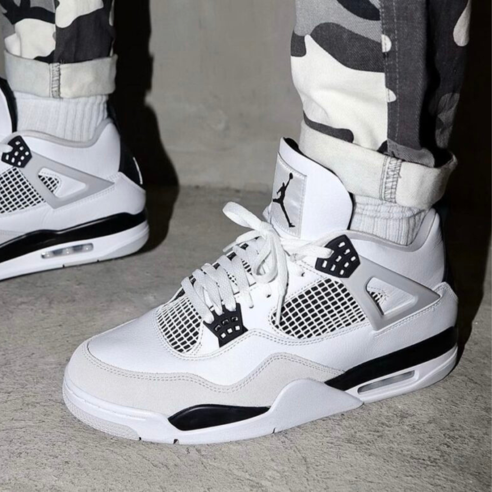 נעלי נייק אייר ג'ורדן | Air Jordan 4 Retro Military Black