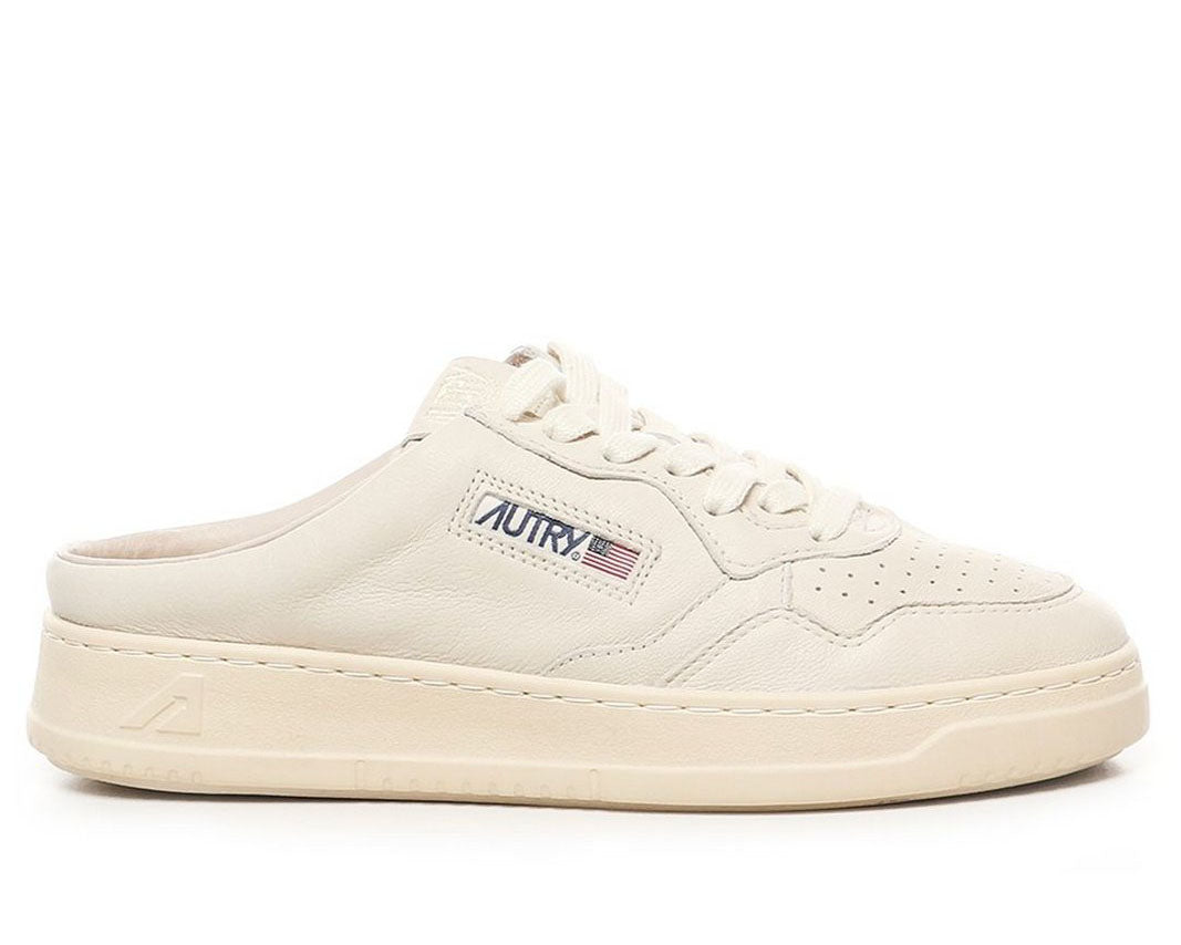 Autry Medalist Low-Top Sneakers