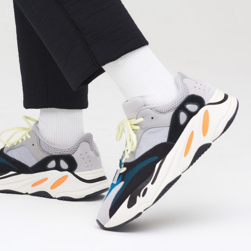 נעלי אדידס ייזי | Adidas Yeezy 700 Wave runner