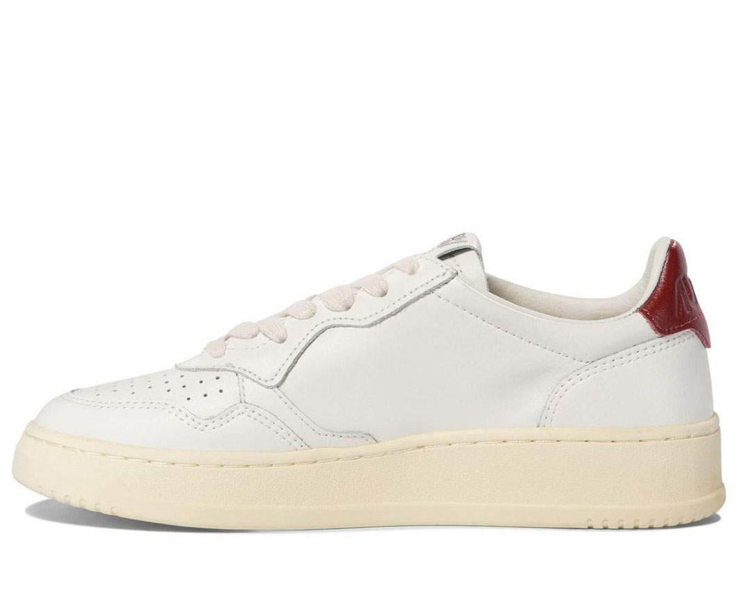 Autry Medalist Low-Top Sneakers
