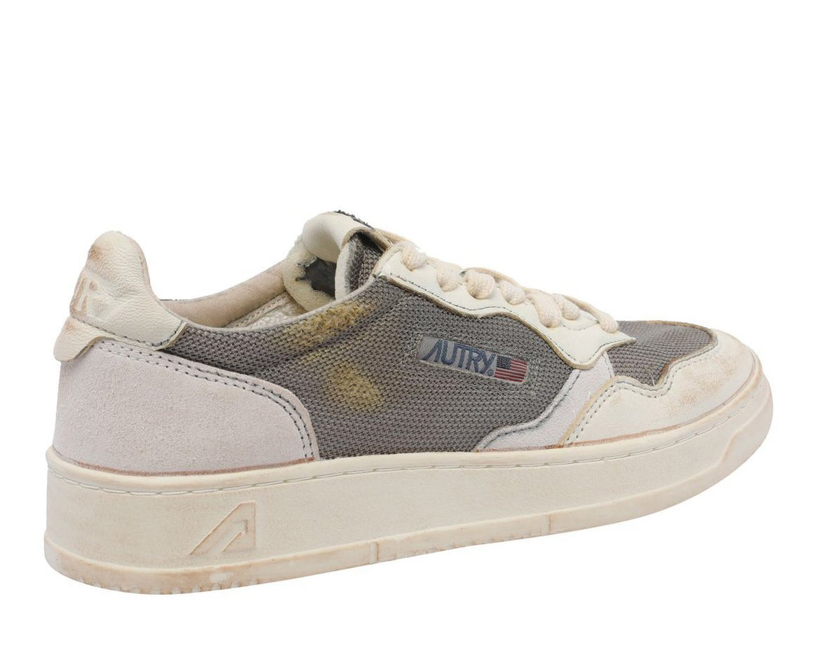 Autry Medalist Super Vintage Lace-Up Sneakers