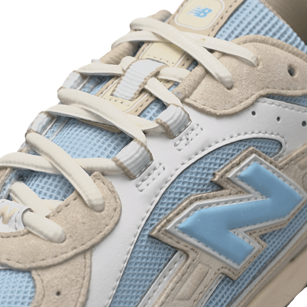 New Balance 204L Unisex Sports Shoes Beige Black