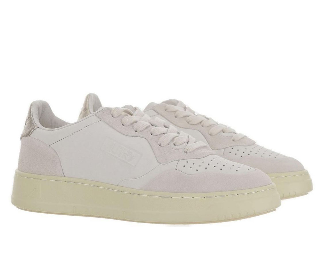 Autry Medalist Lace-Up Sneakers