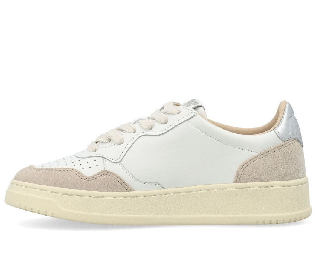 Autry Medalist Low-Top Sneakers