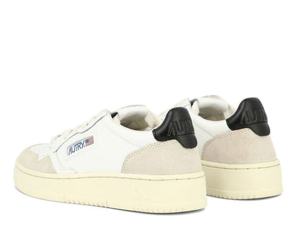 Autry Medalist Low-Top Sneakers