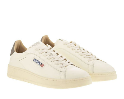 Autry Dallas Low-Top Sneakers