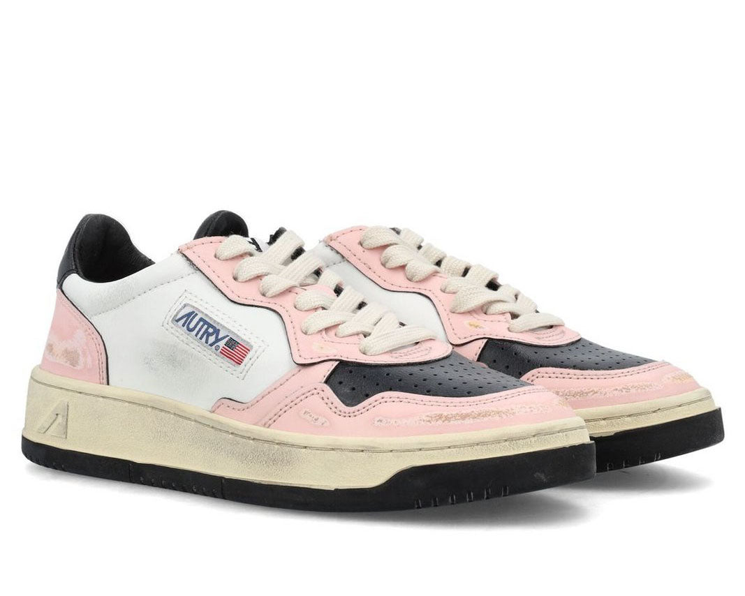 Autry Medalist Super Vintage Low-Top Sneakers