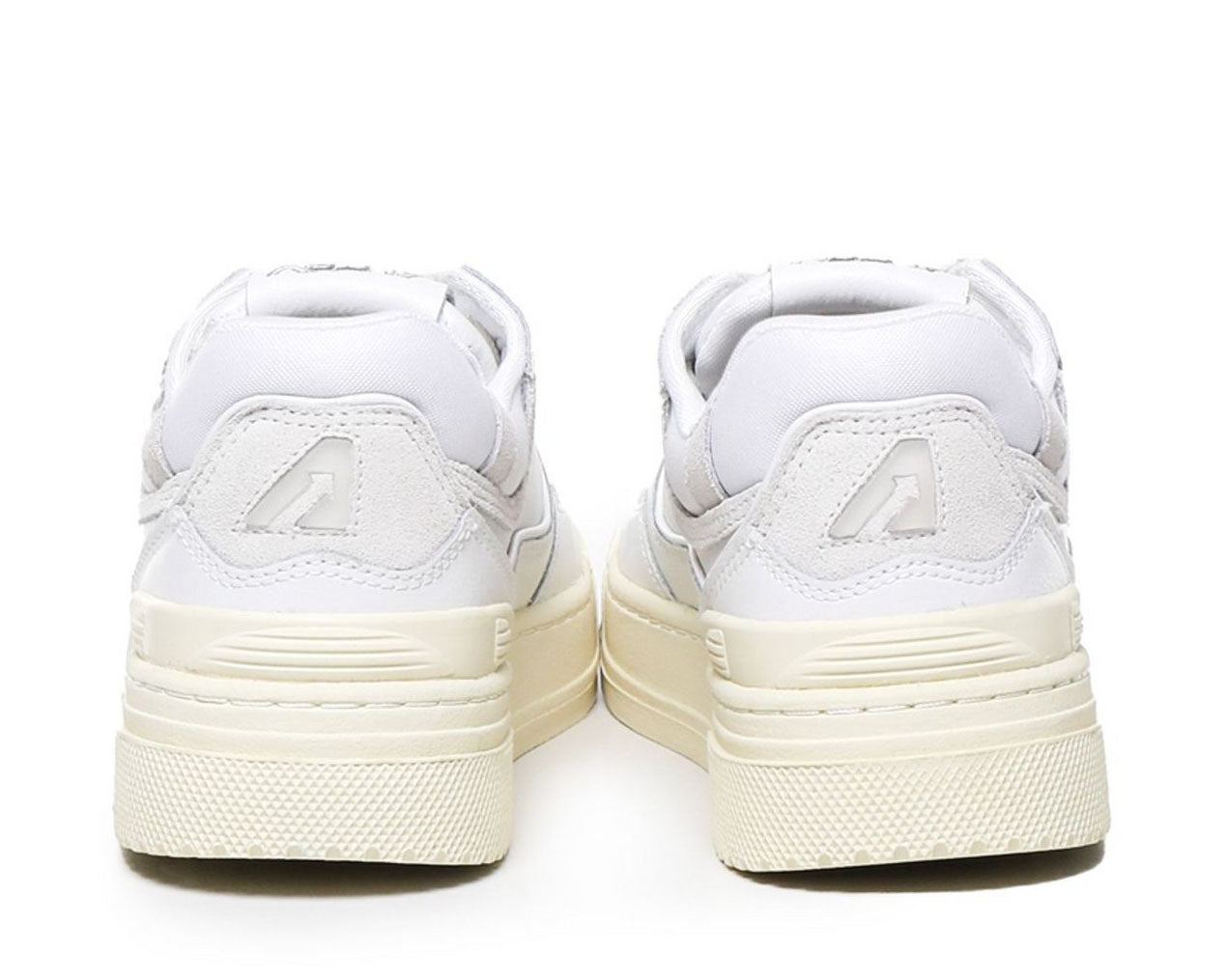 Autry CLC Low-Top Sneakers