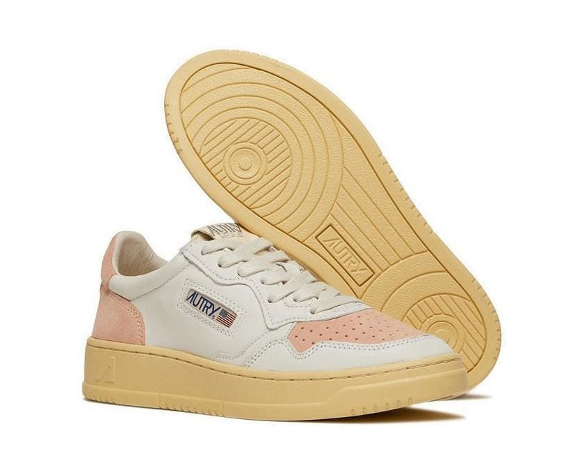 Autry Medalist Low-Top Sneakers