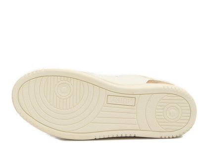 Autry Medalist Super Vintage Low-Top Sneakers
