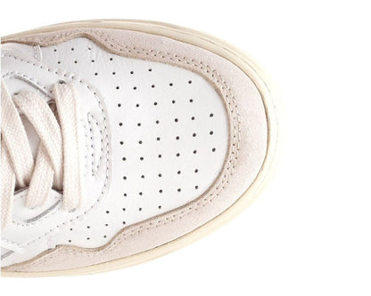 Autry Medalist Low-Top Sneakers