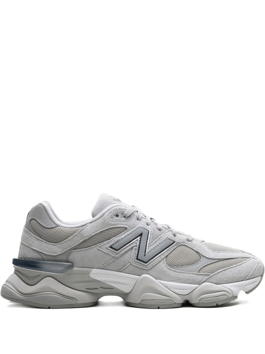 New Balance 9060 – Silver Metallic Grey