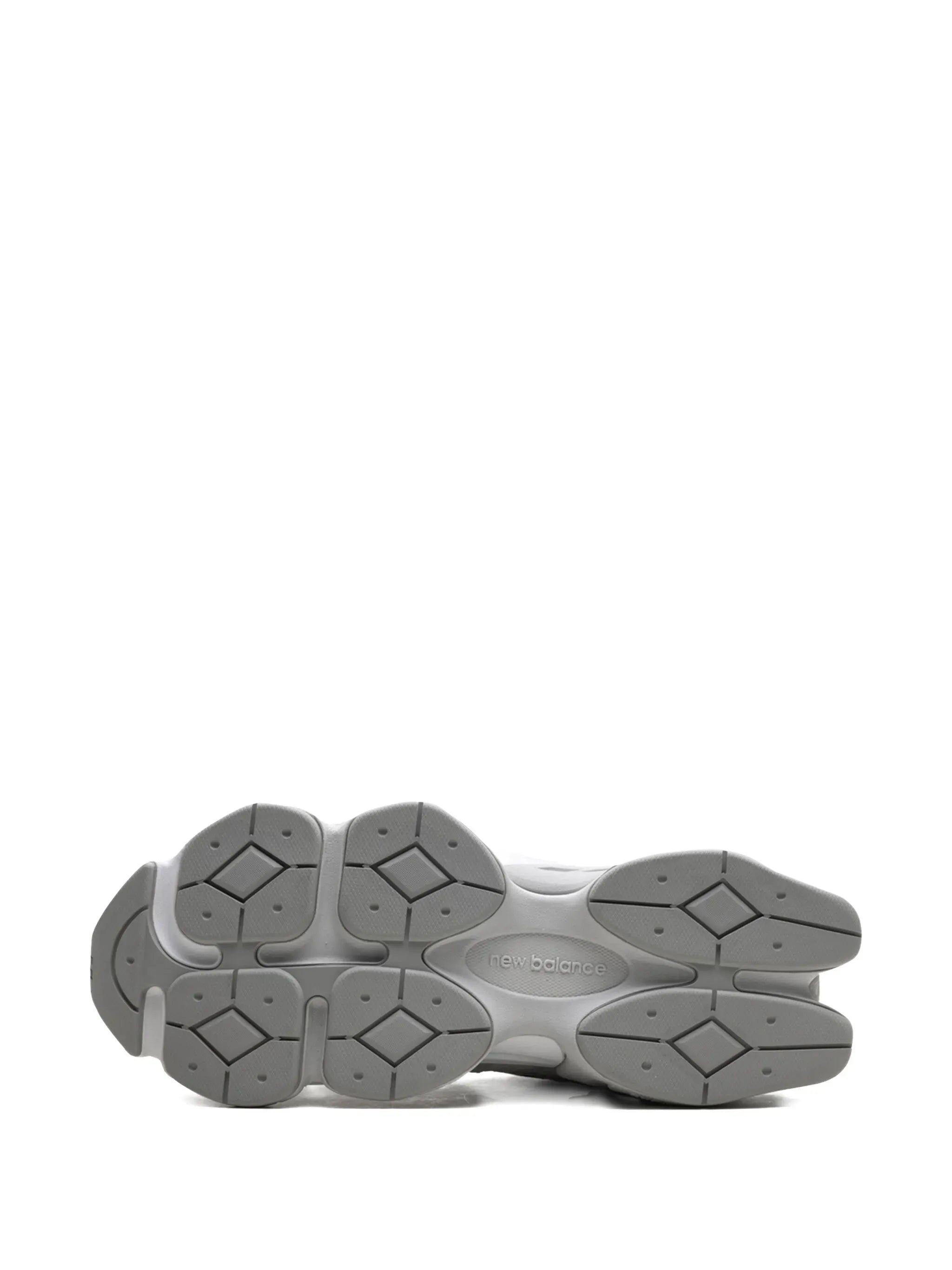 New Balance 9060 – Silver Metallic Grey