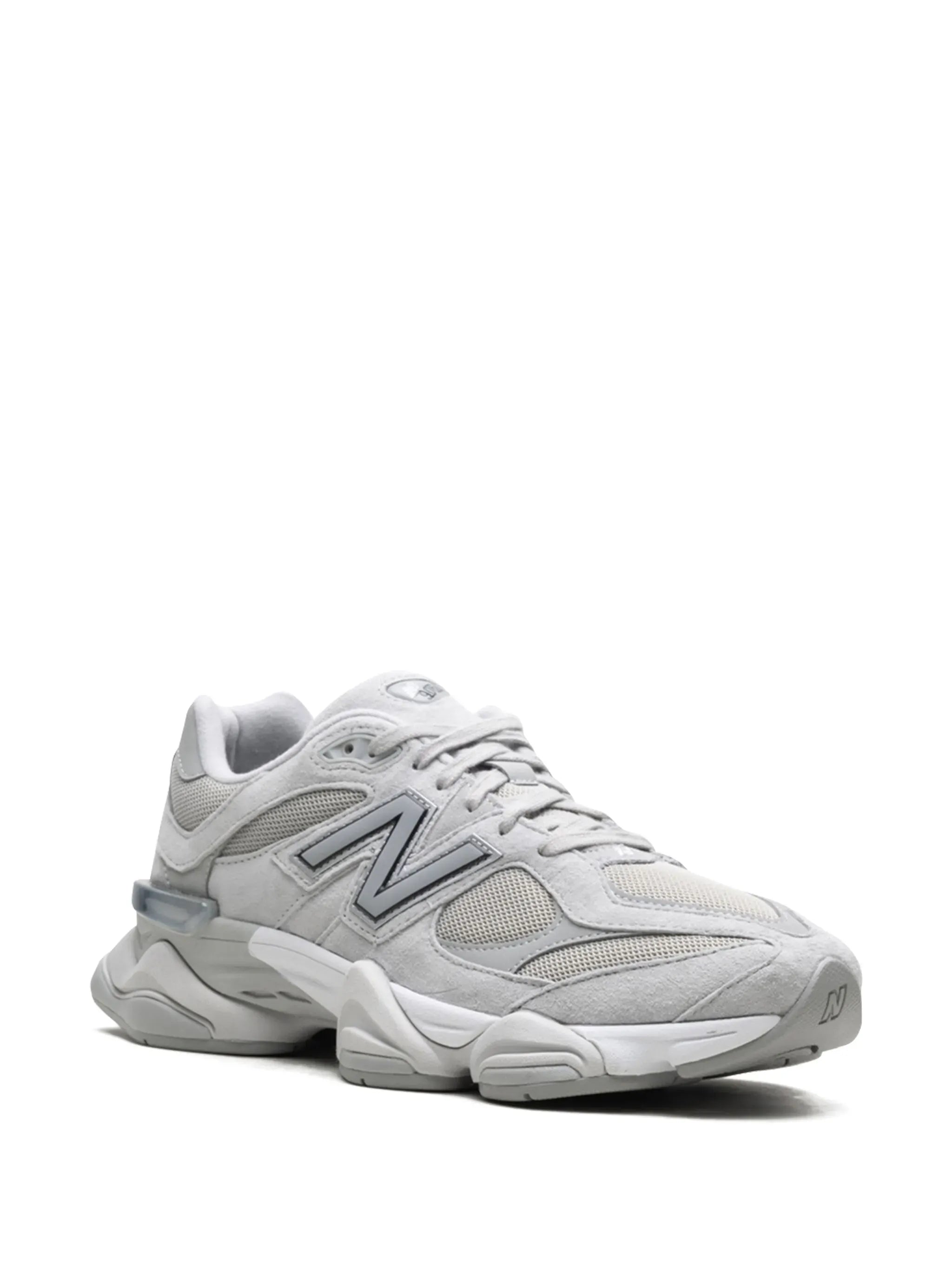 New Balance 9060 – Silver Metallic Grey