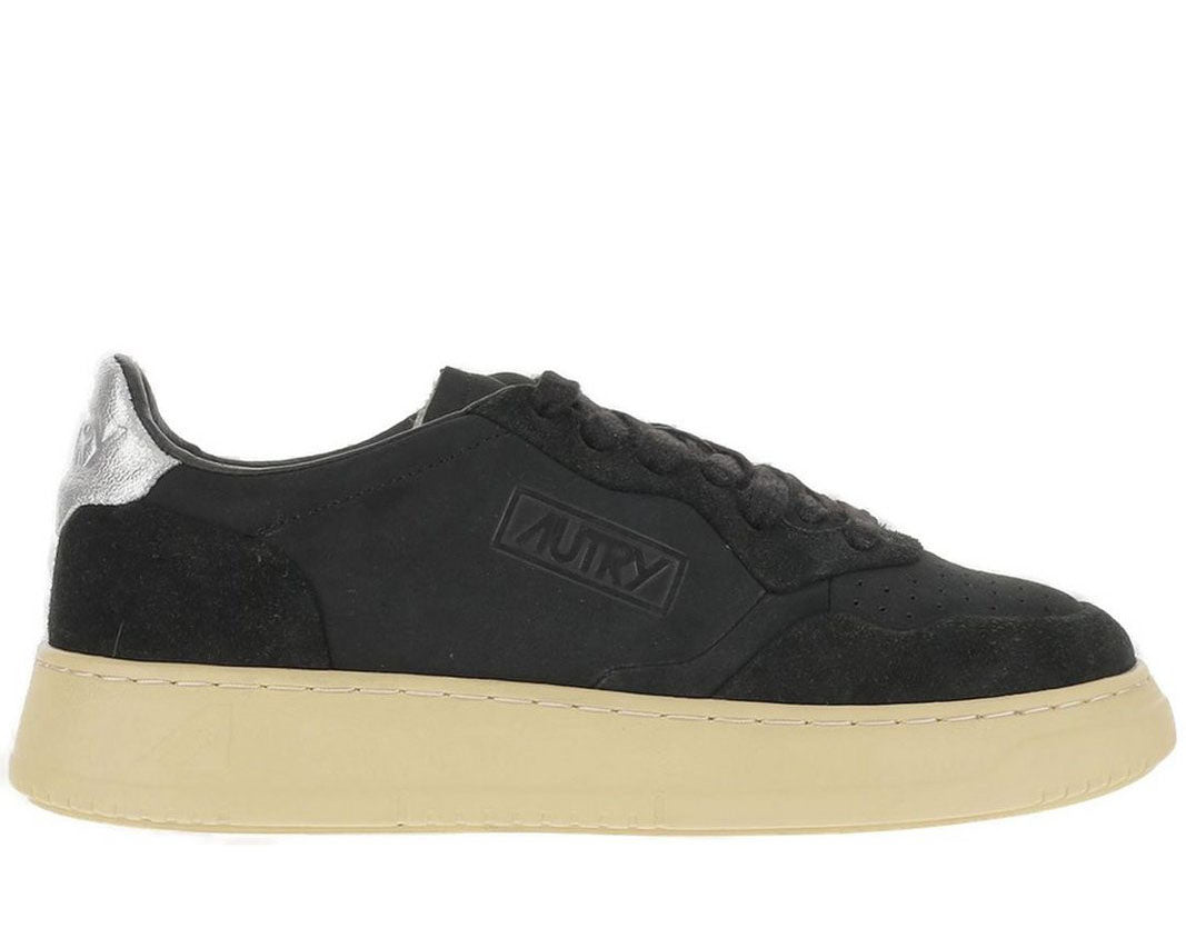 Autry Medalist Low-Top Sneakers