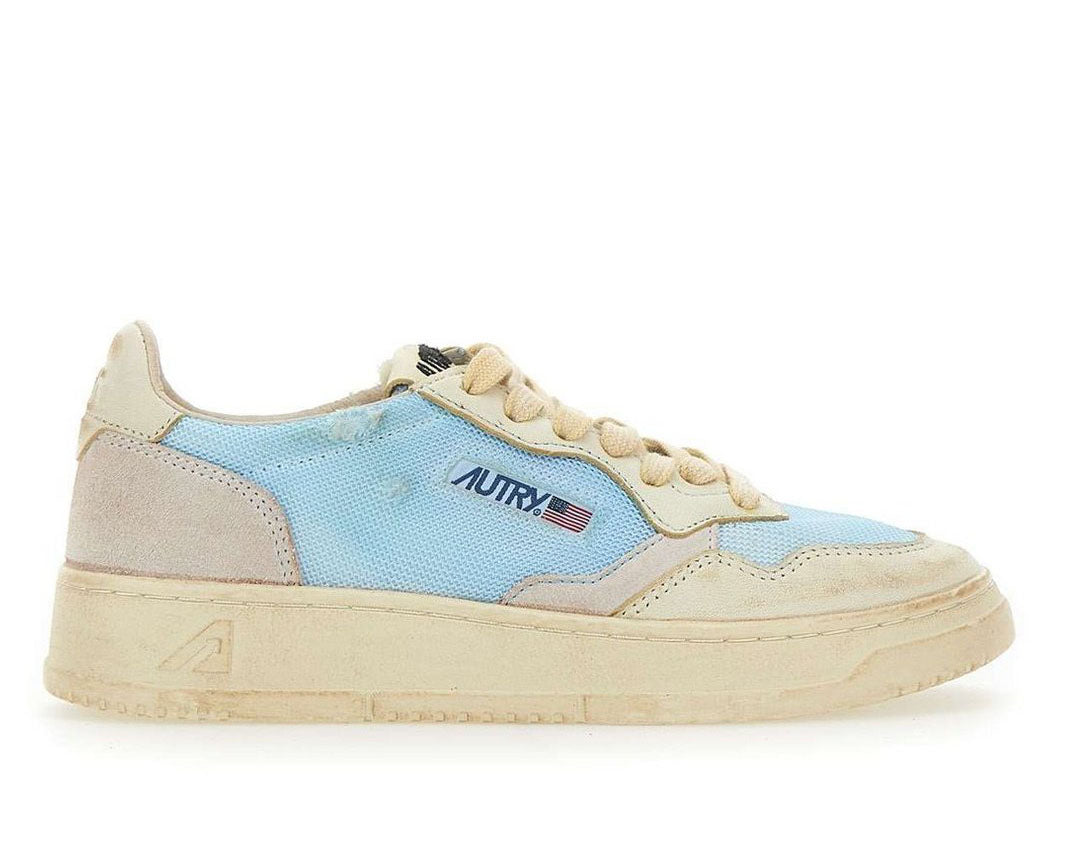 Autry Medalist Low Super Vintage Sneakers