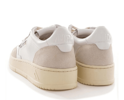 Autry Medalist Low White Suede
