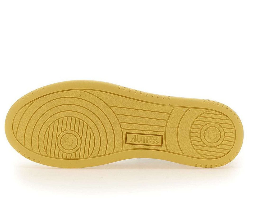 Autry Logo Patch Low-Top Sneakers