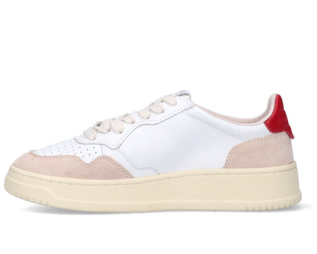 Autry Medalist Low-Top Sneakers