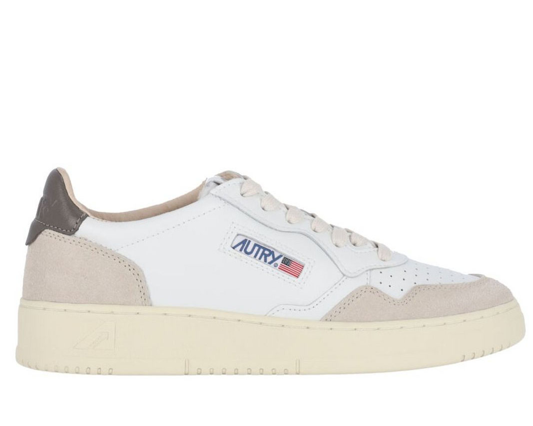 Autry Medalist Lace-Up Sneakers