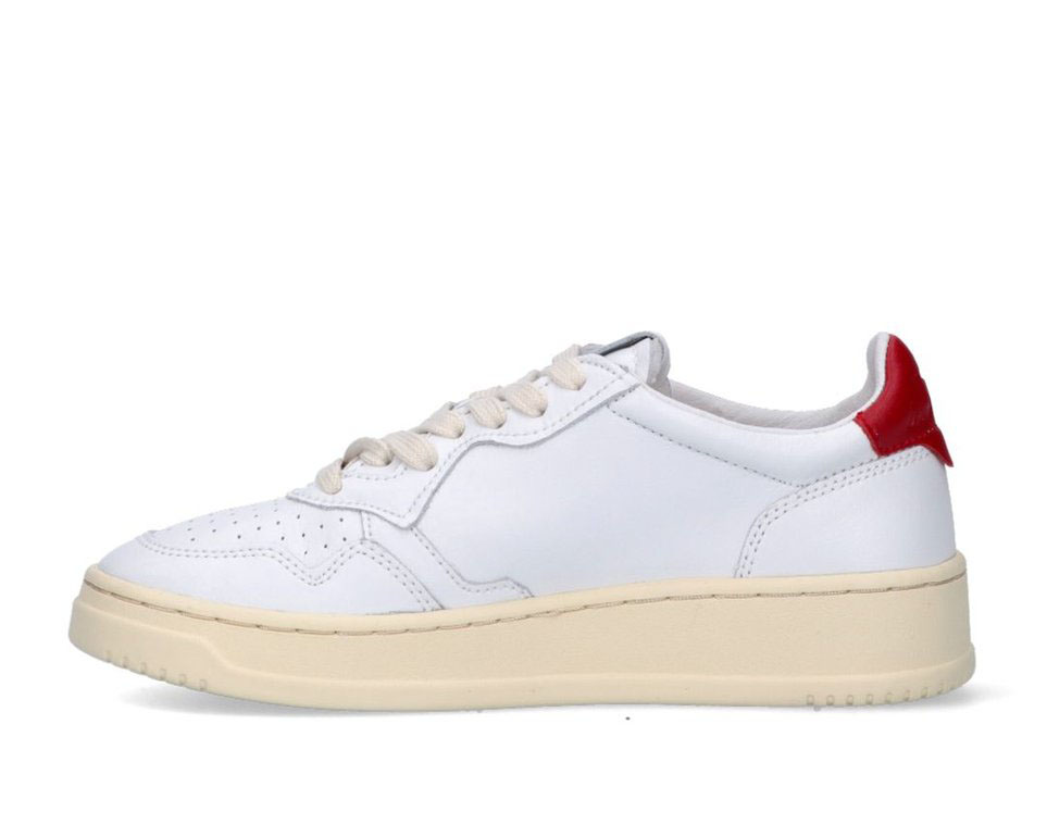 Autry Medalist Low-Top Sneakers