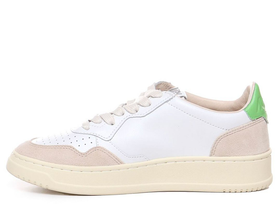 Autry Medalist Low-Top Sneakers