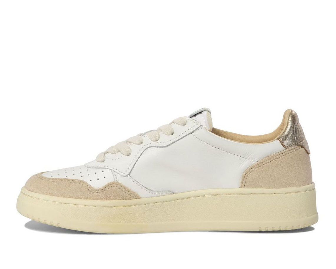 Autry Medalist Low-Top Sneakers