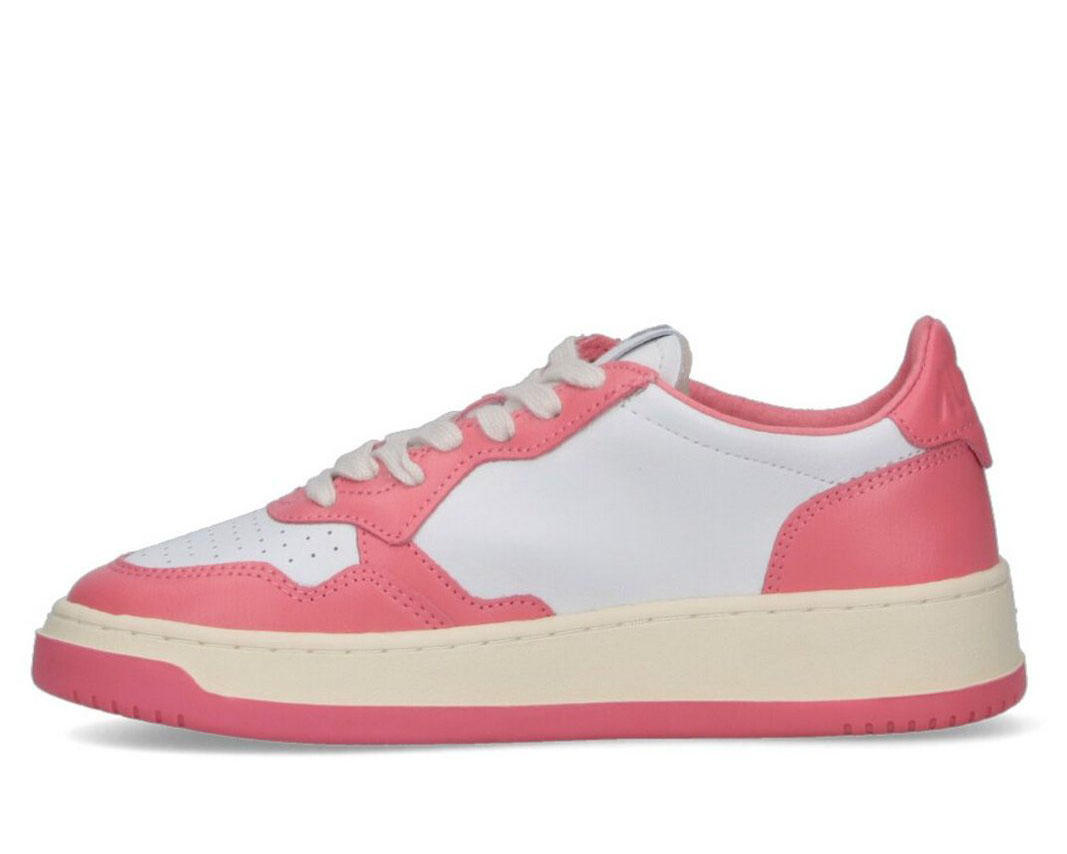 Autry Medalist Low Bicolor Sneakers