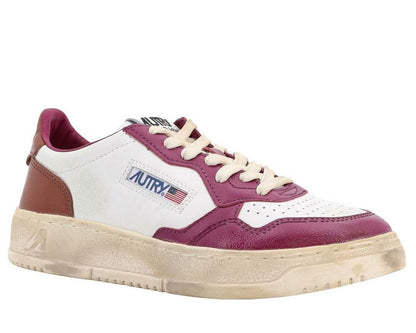 Autry Medalist Super Vintage Low-Top Sneakers