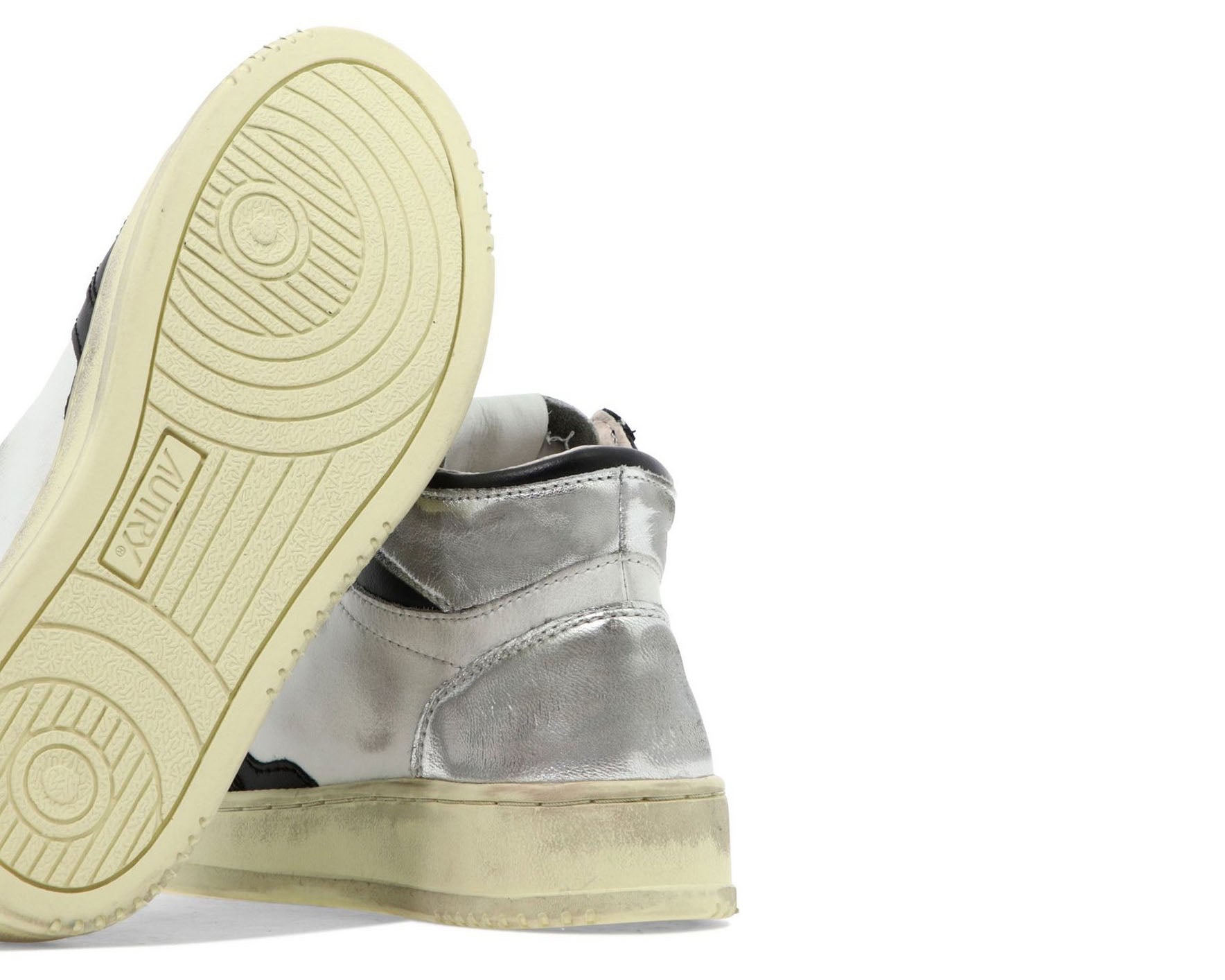Autry Super Vintage Distressed Medalist Sneakers