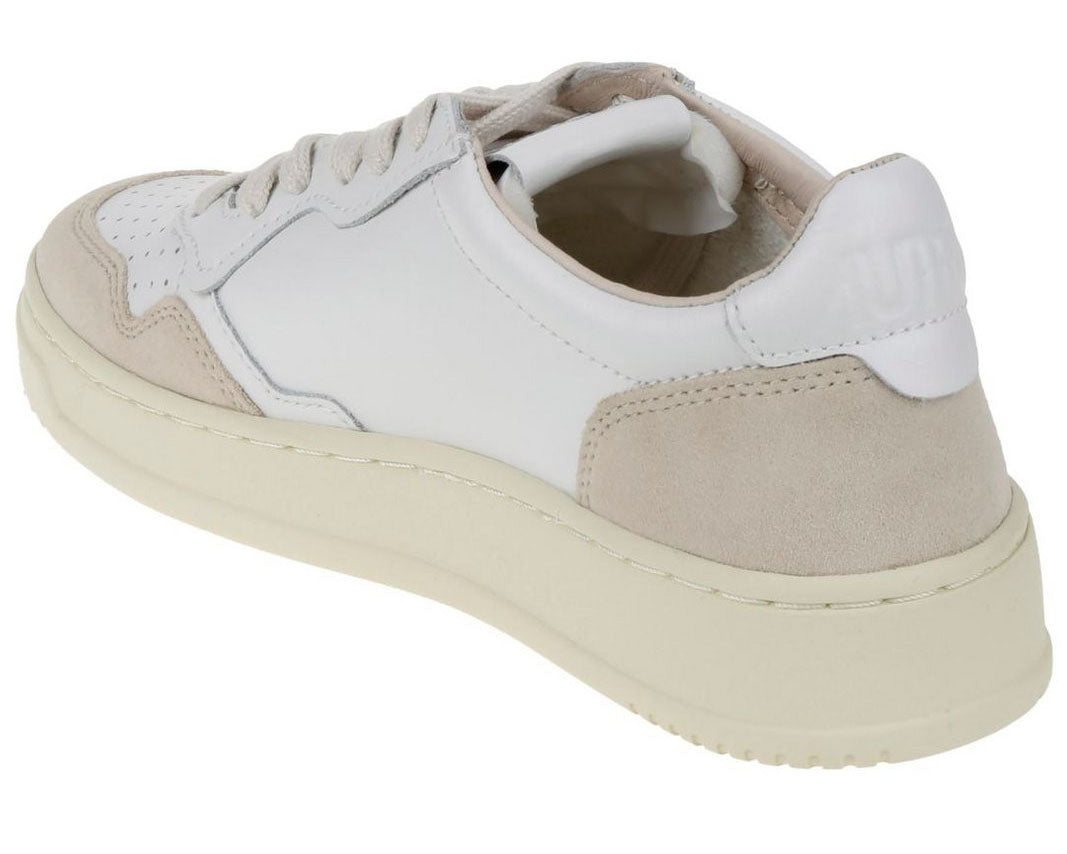 Autry Medalist Low-Top Sneakers