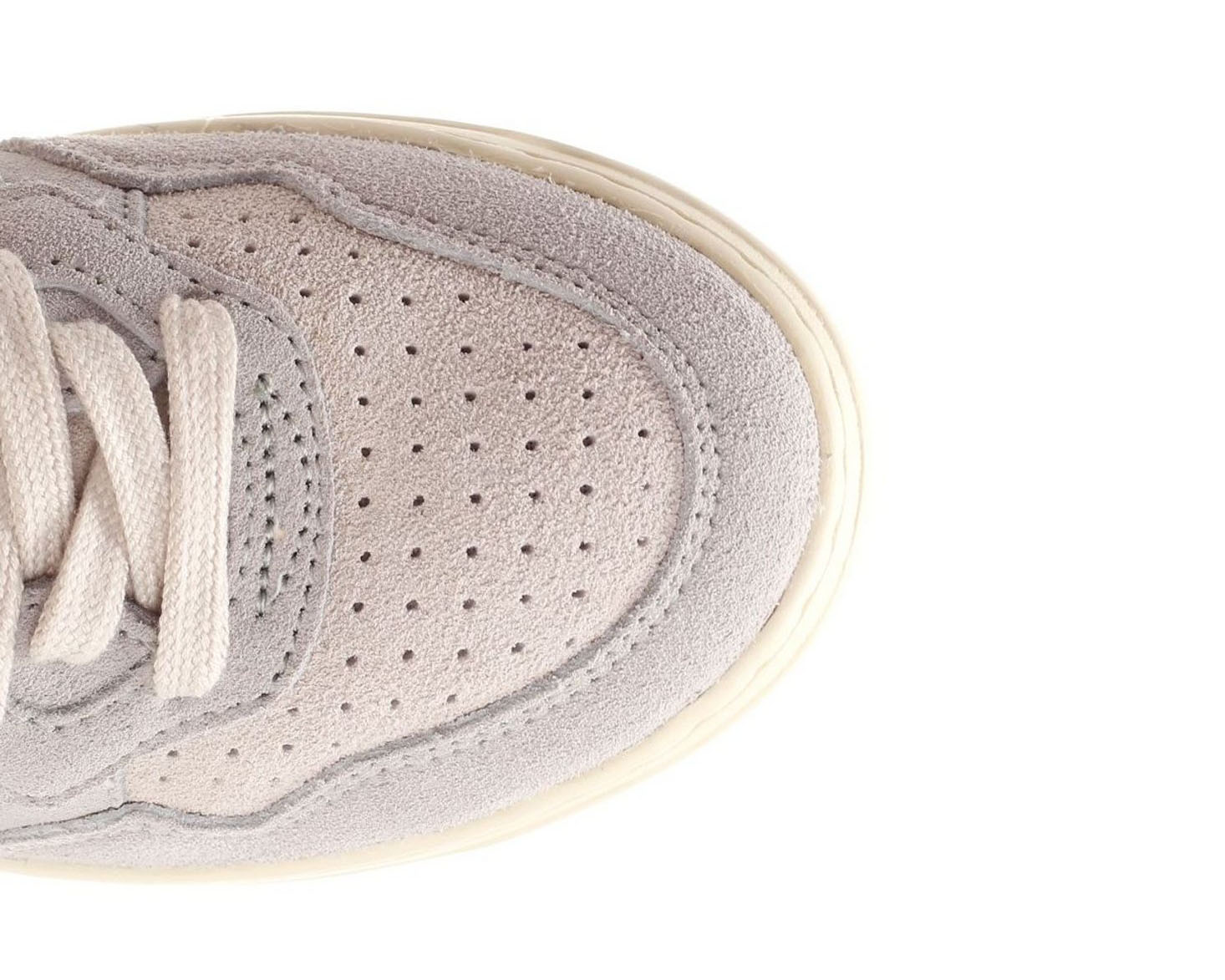 Autry Medalist Low-Top Sneakers