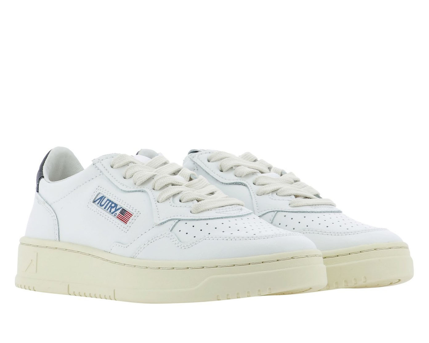 Autry Medalist Low-Top Sneakers