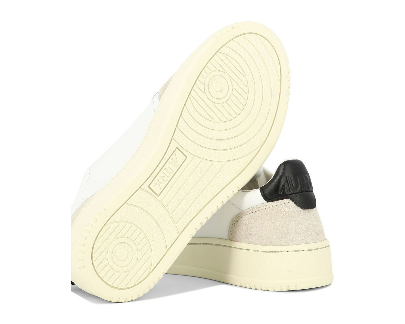 Autry Medalist Low-Top Sneakers
