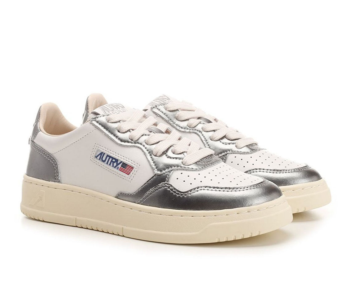 Autry Medalist Low Bicolor Sneakers