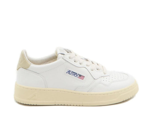 Autry Medalist Lace-Up Sneakers
