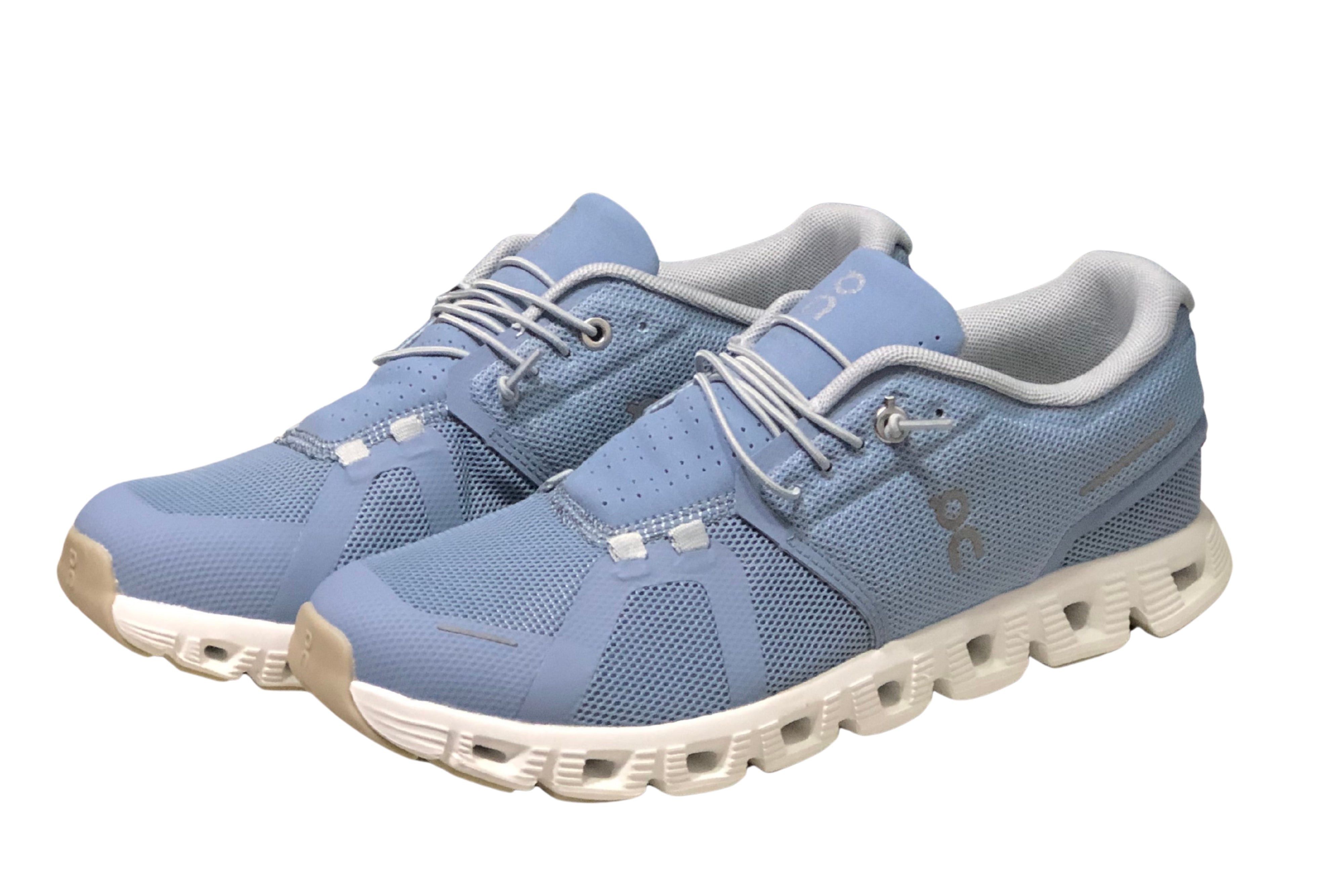 On Cloud 5 Running | און קלאוד