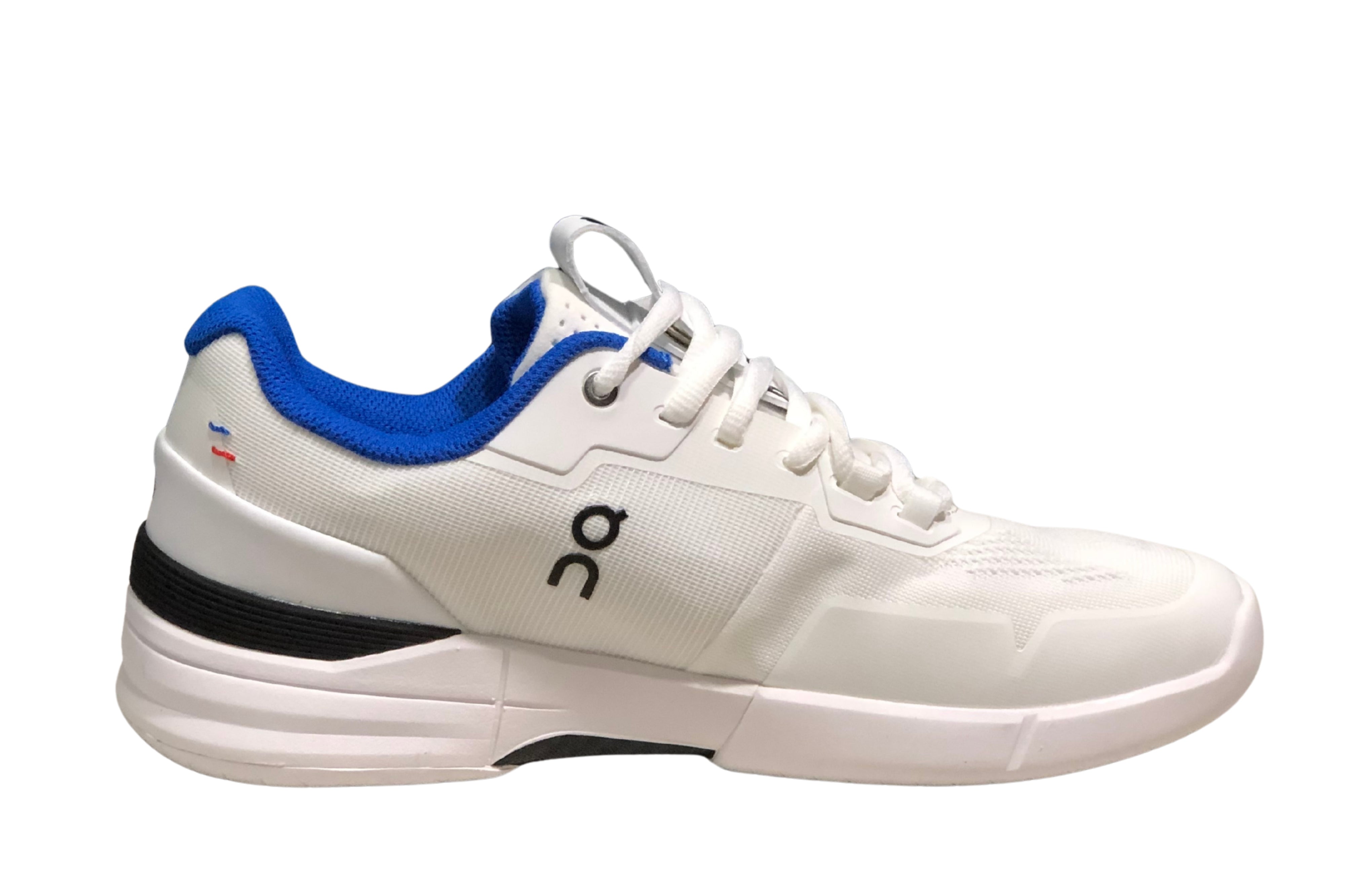 On The Roger Rro Running | און קלאוד