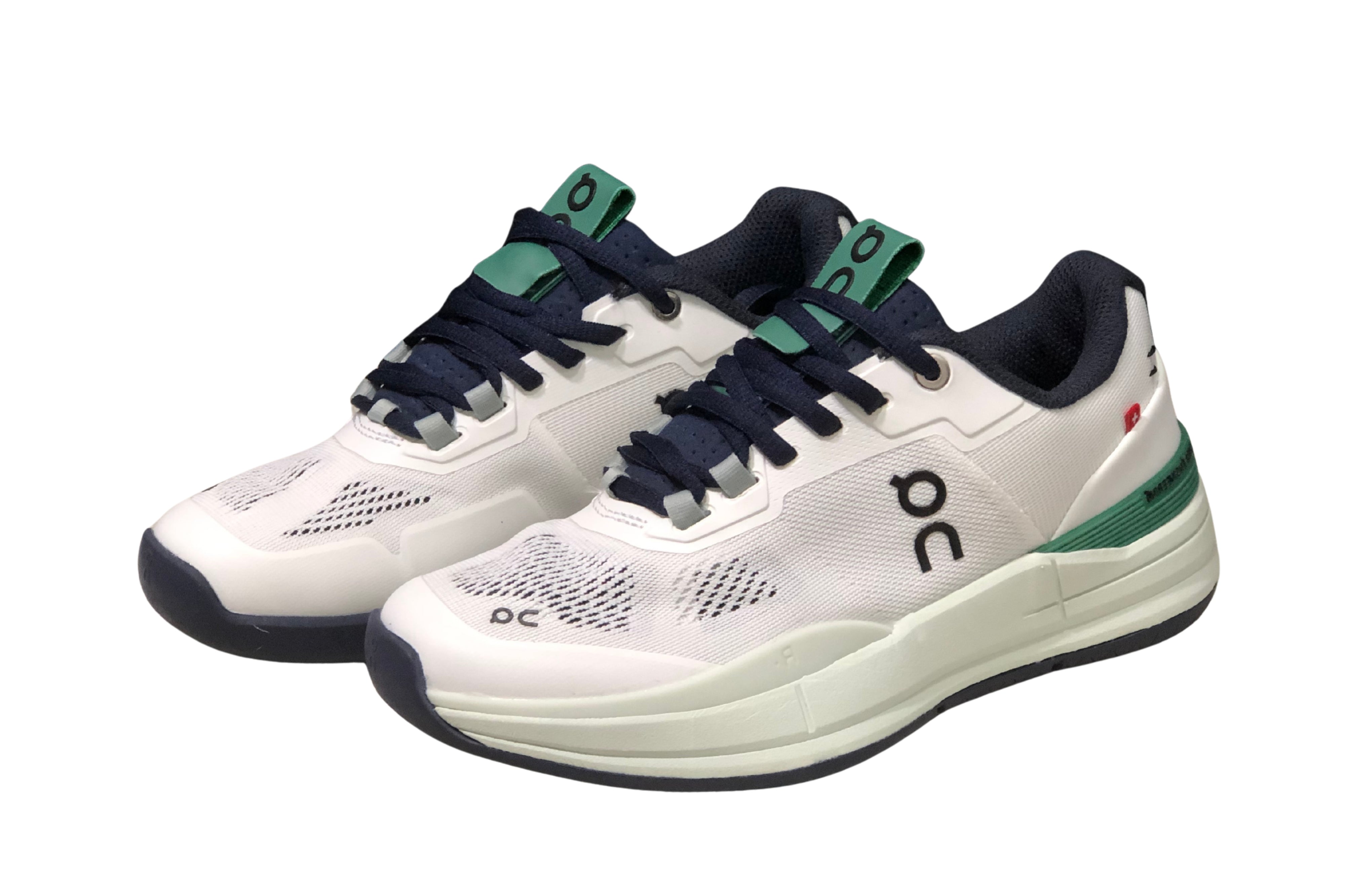 On The Roger Rro Running | און קלאוד