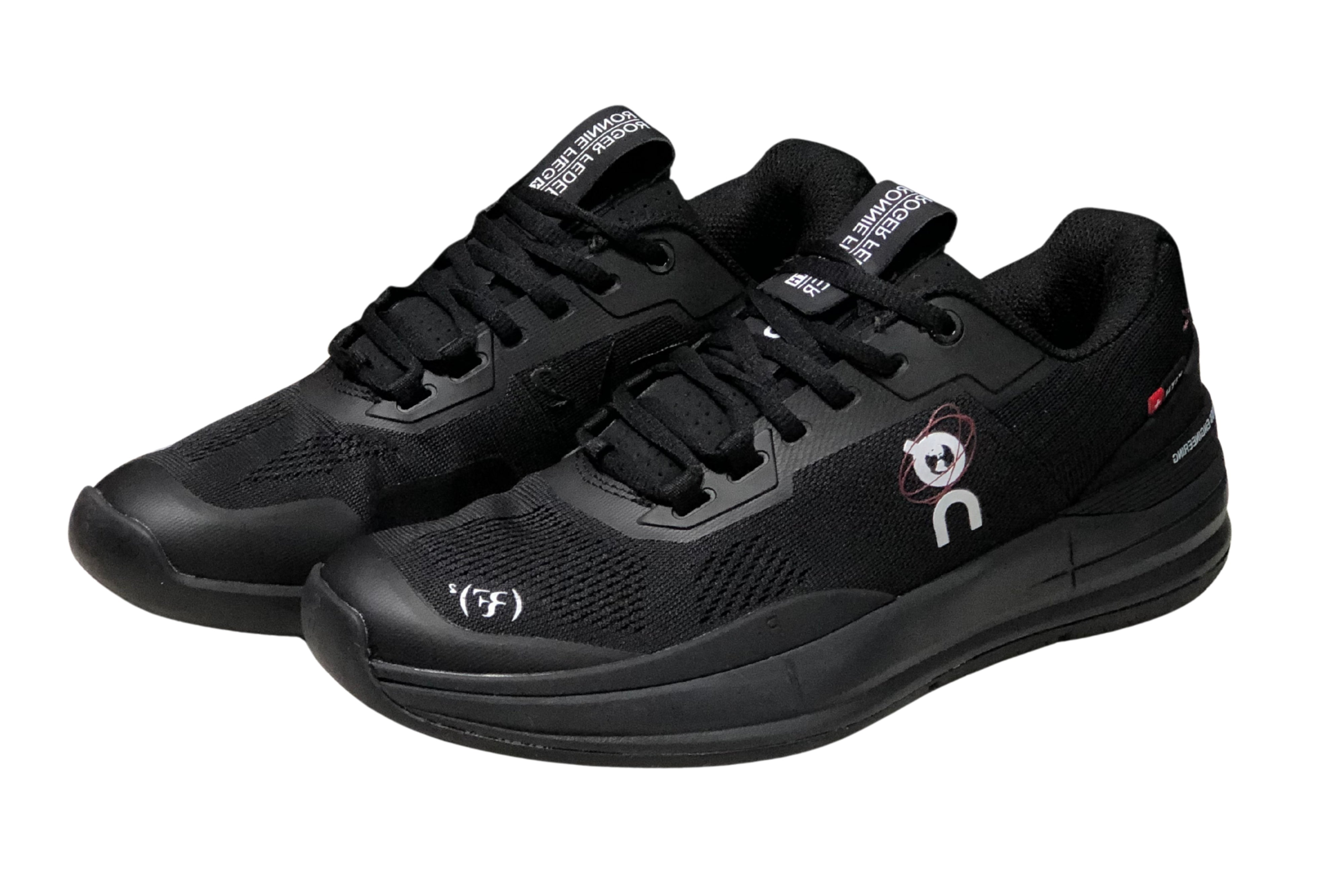 On The Roger Rro Running | און קלאוד