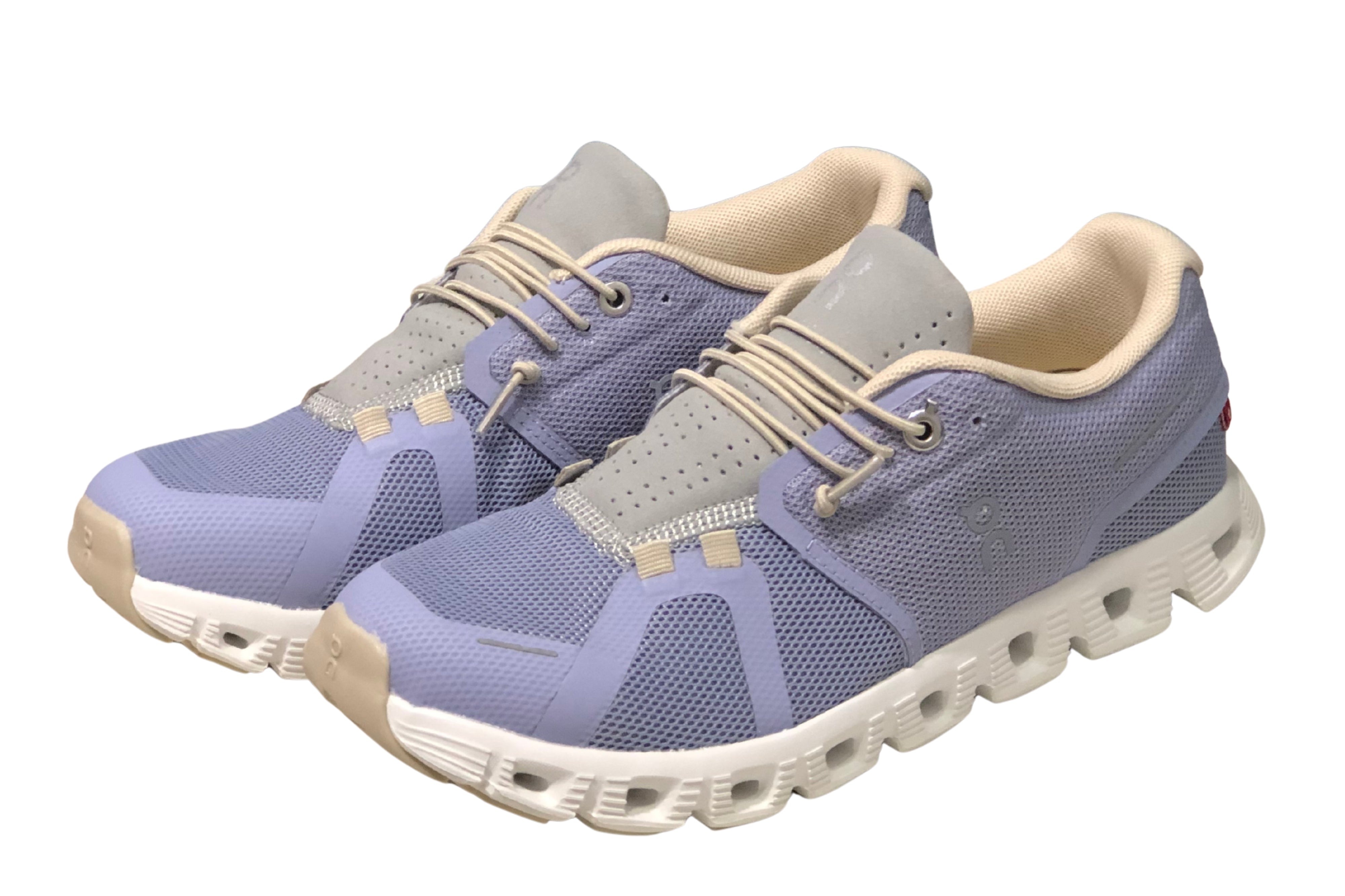 On Cloud 5 Running | און קלאוד