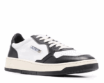 Autry Medalist Low Sneakers Black white Toe